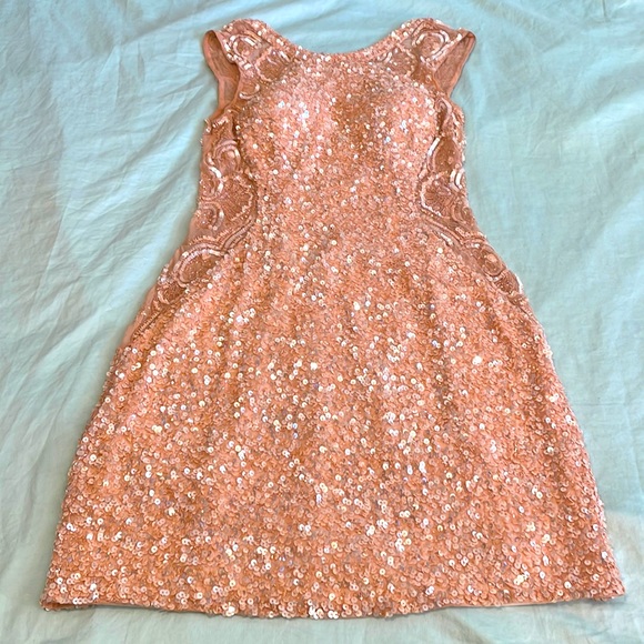 SCALA beaded cocktail dress in melon sz 4 BACKLESS - Picture 5 of 6